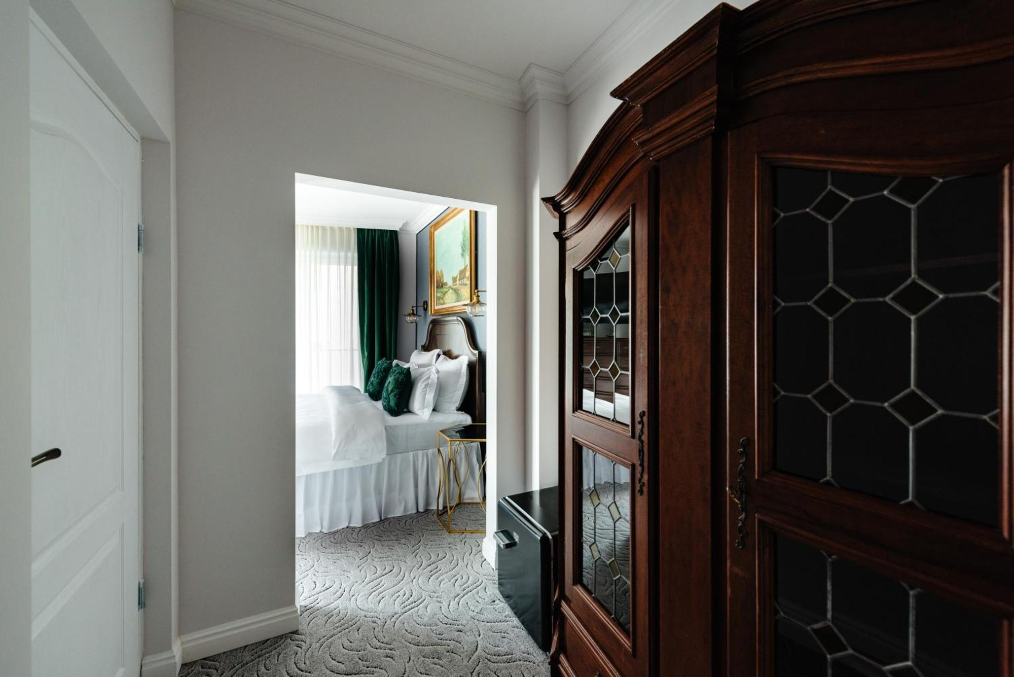 Ateneea Luxury Rooms Cluj-Napoca Exterior photo